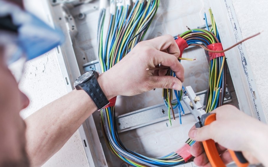 Popular Uses for Outdoor Power Points