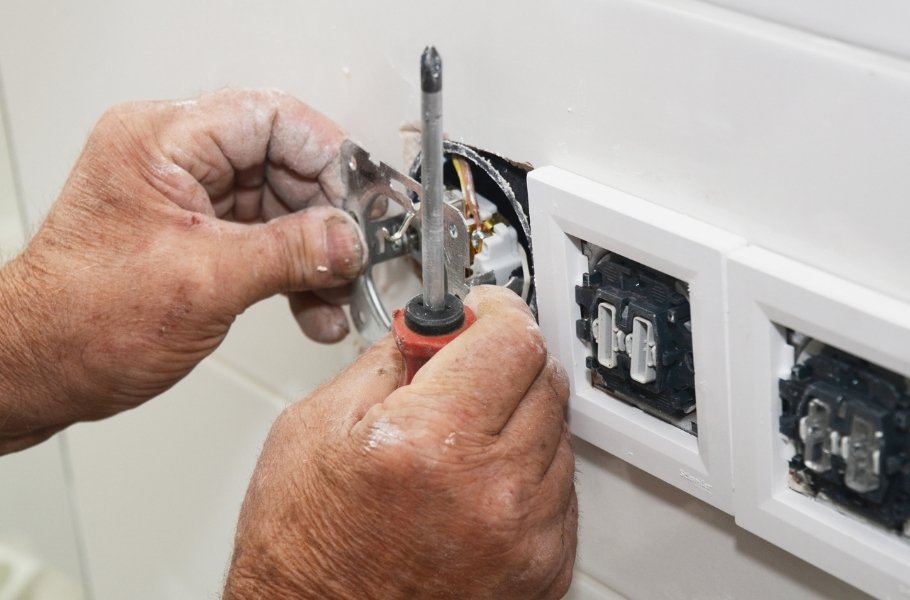 Socket Placement and Layout Planning