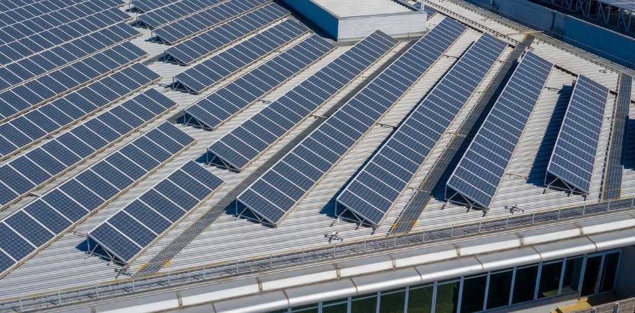 Flat Roof Solar for Commercial Buildings